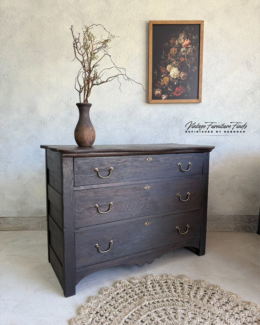 How to Create My Best-Selling Raised Grain Dark Oak Finish