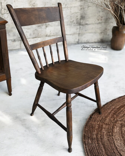 Chair Makeover: From Worn to Timeless Primitive Charm
